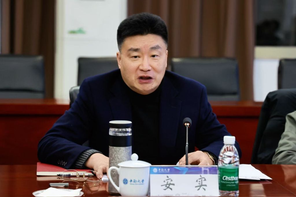 F5A9